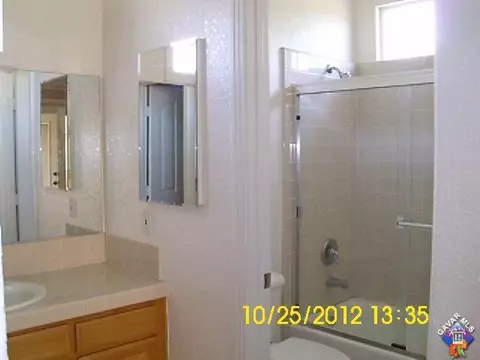 2706 End Ct, Lancaster, CA 93536 photo 3