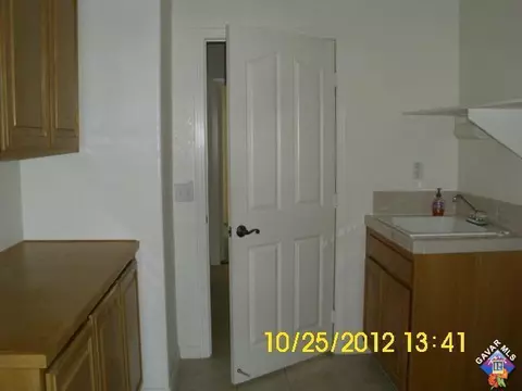 2706 End Ct, Lancaster, CA 93536 photo 10