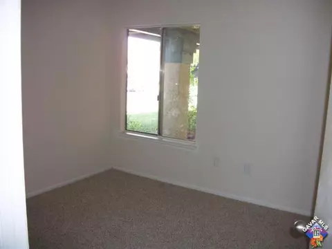 44057 Andale Ave, Lancaster, CA 93535 photo 9