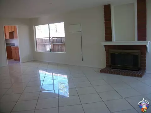 44057 Andale Ave, Lancaster, CA 93535 photo 3