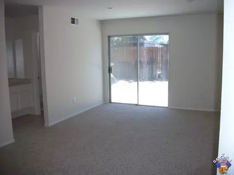 44057 Andale Ave, Lancaster, CA 93535 photo 6