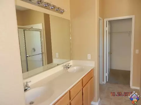2011 Astor Ct, Lancaster, CA 93536 photo 15