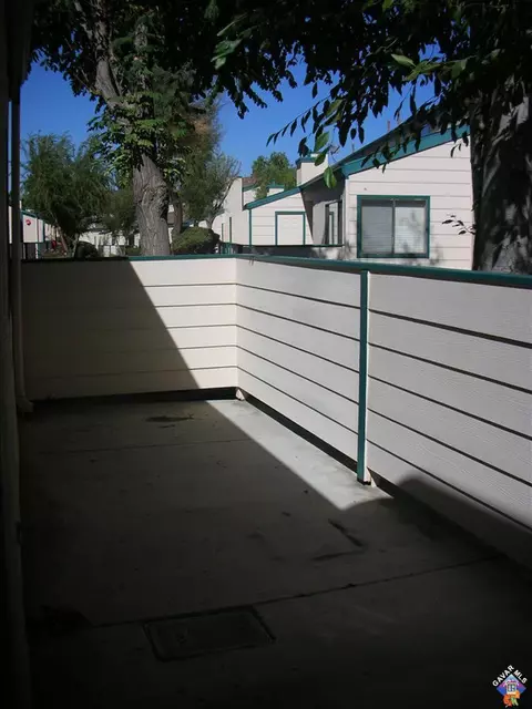 44500 15th St #8, Lancaster, CA 93535 photo 3