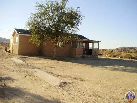 38913 182nd St, Palmdale, CA 93591 photo 2