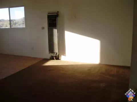 38913 182nd St, Palmdale, CA 93591 photo 3