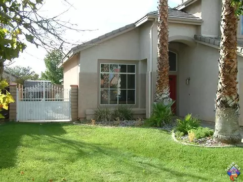 36833 35th St, Palmdale, CA 93550 photo 2