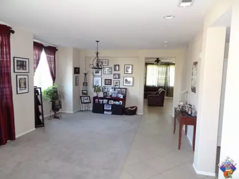 37024 Earls Ct, Palmdale, CA 93552 photo 7