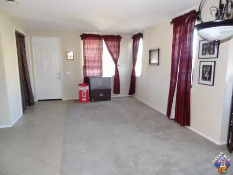 37024 Earls Ct, Palmdale, CA 93552 photo 9