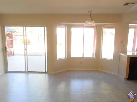 37623 16th St, Palmdale, CA 93550 photo 9