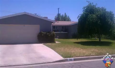 512 E Lingard St, Lancaster, CA 93535 photo 1
