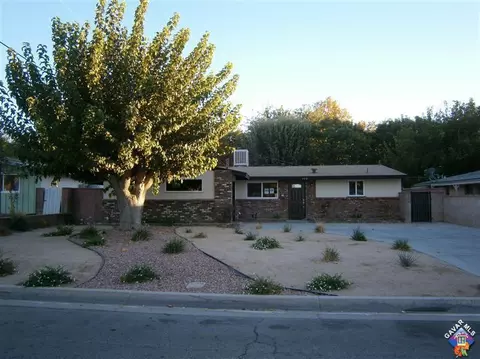 408 E Nugent St, Lancaster, CA 93535 photo 1
