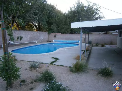 408 E Nugent St, Lancaster, CA 93535 photo 8