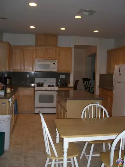 43224 Yaffa St, Lancaster, CA 93535 photo 7