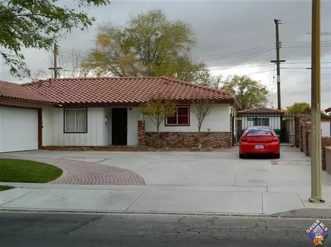 44903 17th St, Lancaster, CA 93534 photo 2