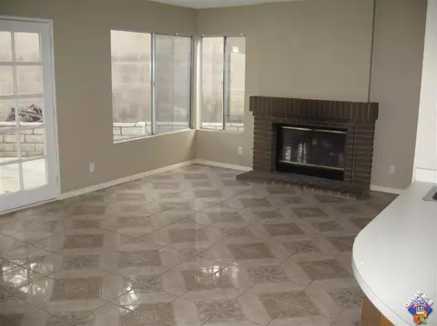 37704 Duffel St, Palmdale, CA 93552 photo 5