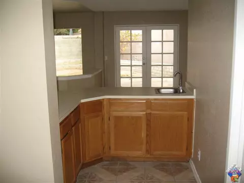 37704 Duffel St, Palmdale, CA 93552 photo 6