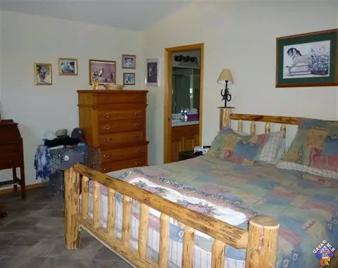 26350 Bear Valley Rd, Tehachapi, CA 93561 photo 9