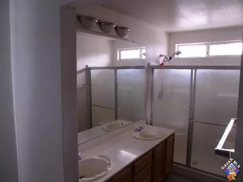 43254 32nd St E, Lancaster, CA 93535 photo 6