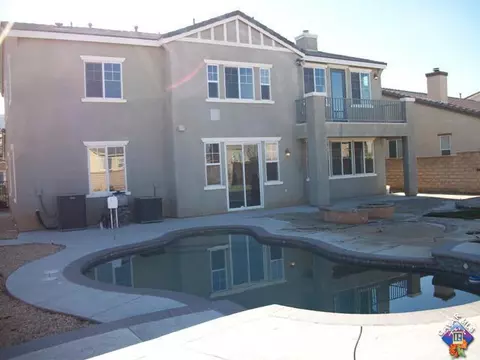 2121 Shellbark Ct, Palmdale, CA 93551 photo 2