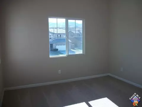 2121 Shellbark Ct, Palmdale, CA 93551 photo 14