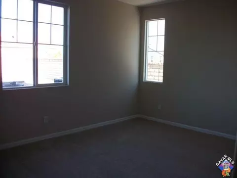 2121 Shellbark Ct, Palmdale, CA 93551 photo 12