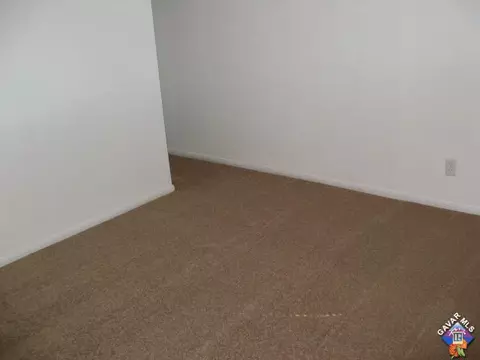 44366 3rd St, Lancaster, CA 93535 photo 9