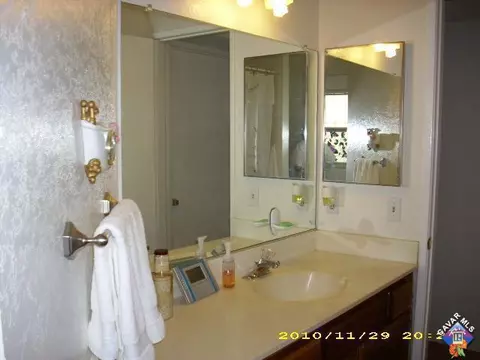 883 E Jackman St, Lancaster, CA 93535 photo 10