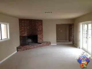 43001 40th St, Lancaster, CA 93535 photo 2