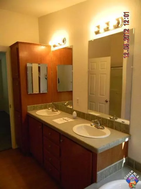 33414 165th St, Llano, CA 93544 photo 7