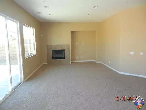 36458 50th St, Palmdale, CA 93552 photo 3