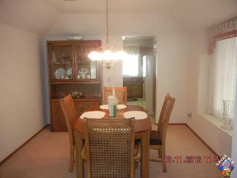 3833 Jonathan Ct, Lancaster, CA 93536 photo 4