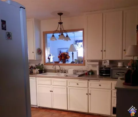 13758 Dogwood Uninc - St, Searles Valley, CA 93562 photo 11