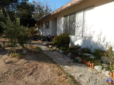 13758 Dogwood Uninc - St, Searles Valley, CA 93562 photo 7