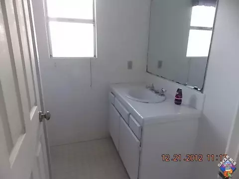 43757 27th St, Lancaster, CA 93535 photo 10