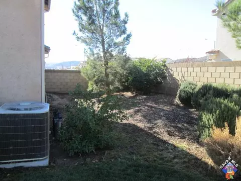 5739 Golding Dr, Lancaster, CA 93536 photo 39