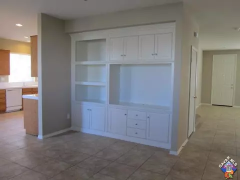 5739 Golding Dr, Lancaster, CA 93536 photo 14