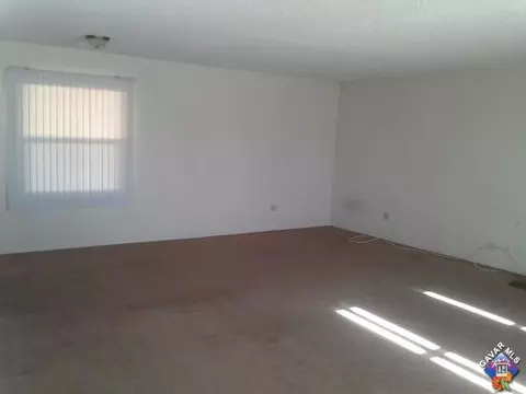 315 E Avenue J8, Lancaster, CA 93535 photo 4
