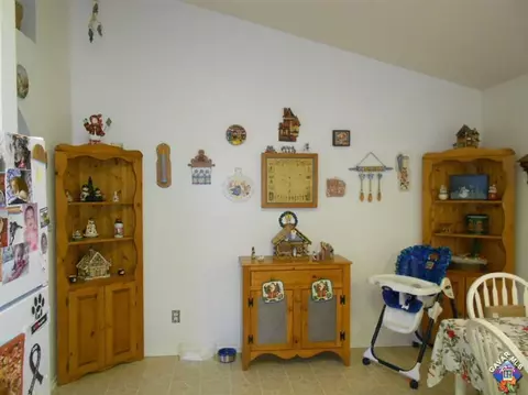42929 Fanchon Ave, Lancaster, CA 93536 photo 5