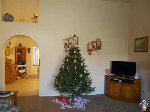 42929 Fanchon Ave, Lancaster, CA 93536 photo 3