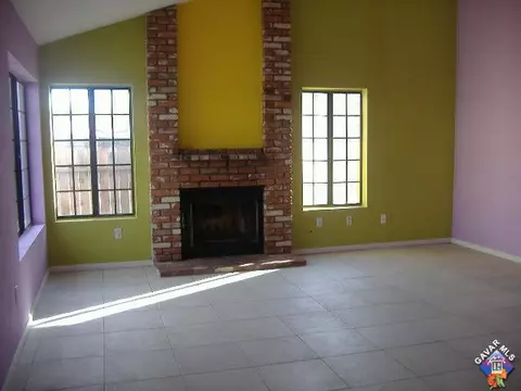 2244 Mark Ave, Palmdale, CA 93550 photo 3
