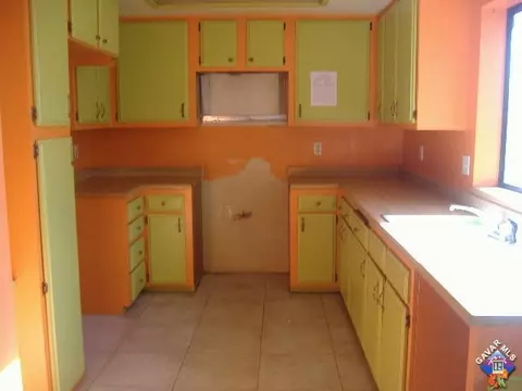 2244 Mark Ave, Palmdale, CA 93550 photo 8