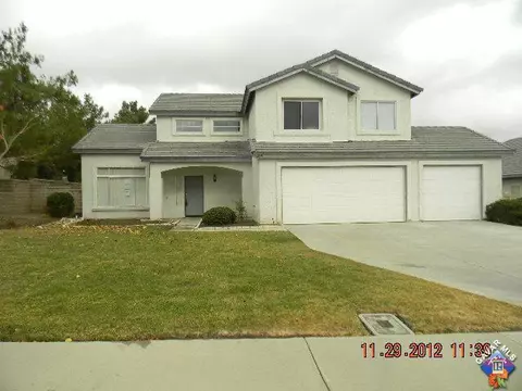 6819 Teasdale St, Lancaster, CA 93536 photo 1