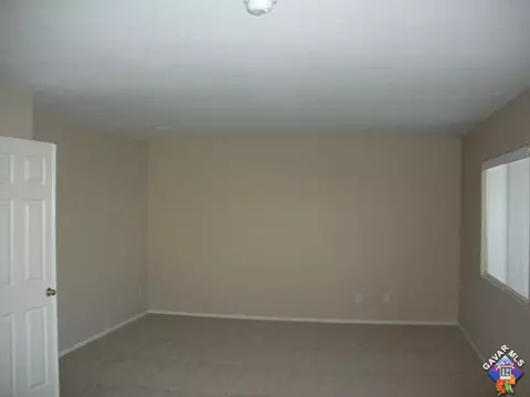 6819 Teasdale St, Lancaster, CA 93536 photo 6