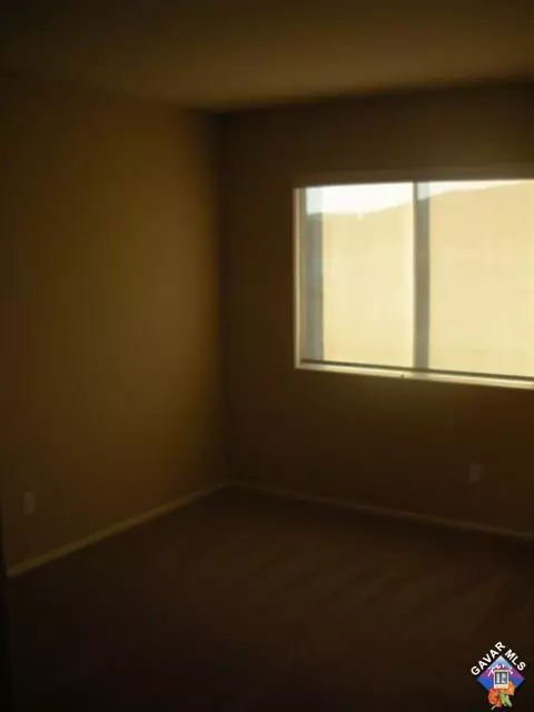 6819 Teasdale St, Lancaster, CA 93536 photo 9