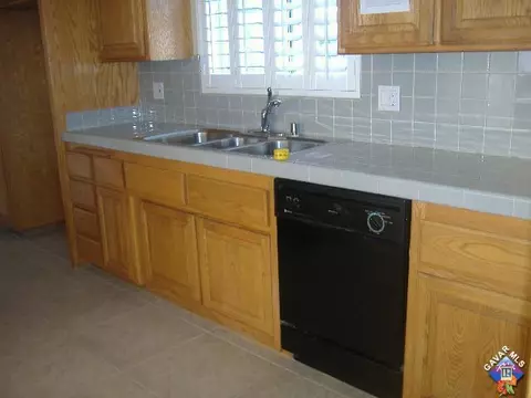44904 Camolin Ave, Lancaster, CA 93534 photo 7