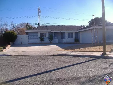 44904 Camolin Ave, Lancaster, CA 93534 photo 1