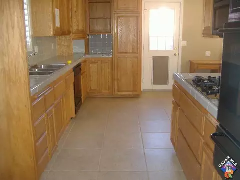 44904 Camolin Ave, Lancaster, CA 93534 photo 6