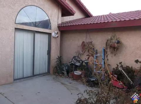 43643 E 17 Th St, Lancaster, CA 93535 photo 2