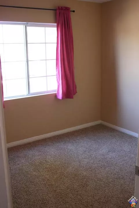 43047 Guyman Ave, Lancaster, CA 93536 photo 3