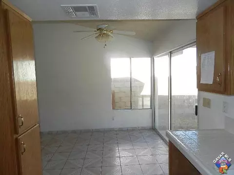 37442 37th St, Palmdale, CA 93550 photo 9